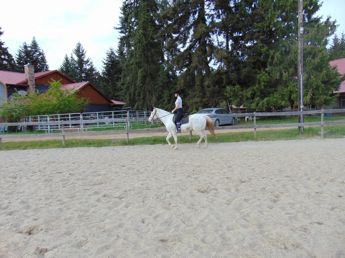 Paradise Acres Ranch Nanoose Bay Zewnętrze zdjęcie